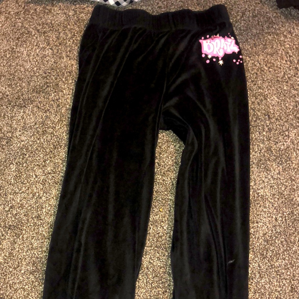 Bratzs two piece (pants)